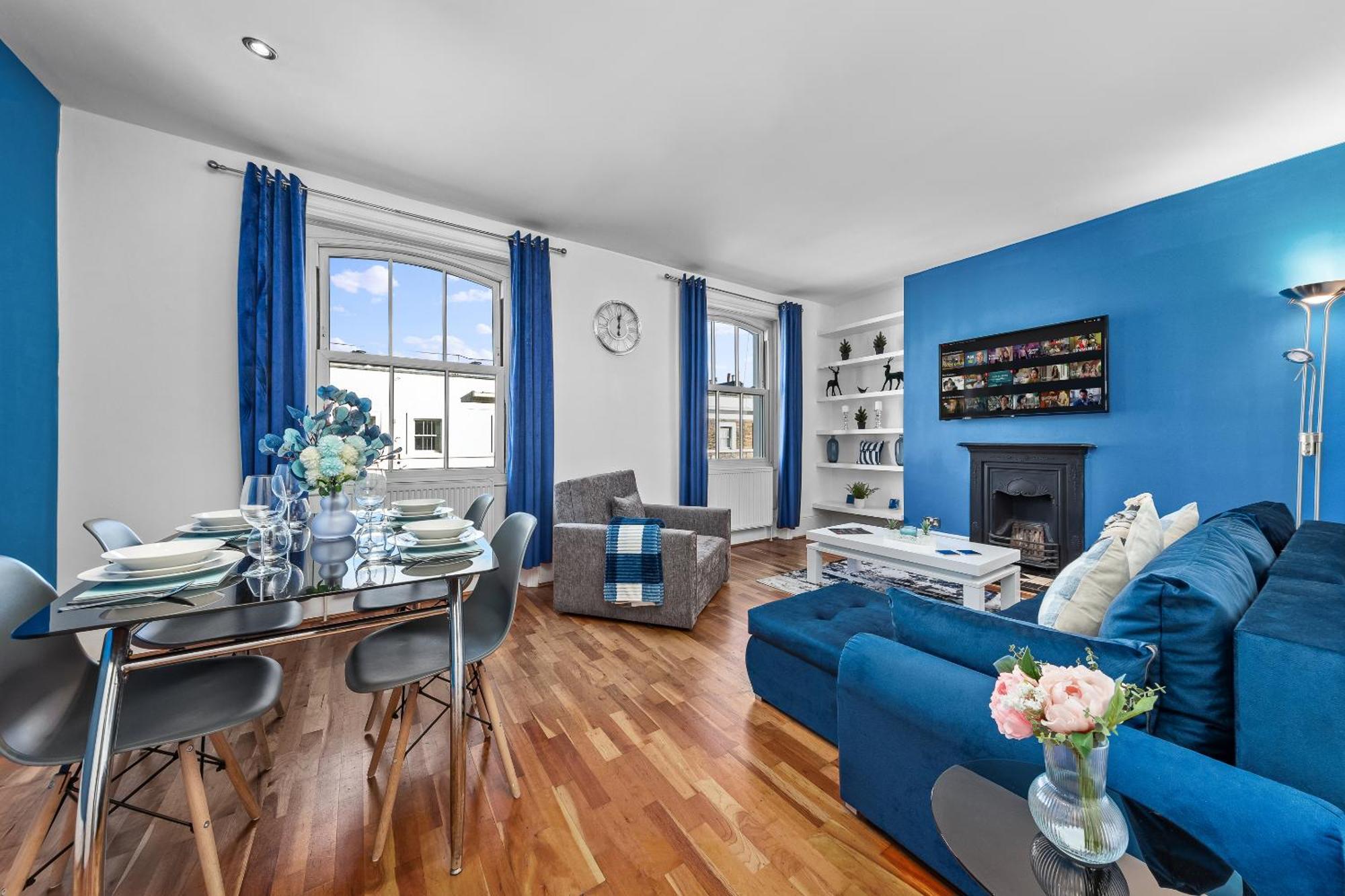 Balcony Blue Theme 1 Bedroom Central London Luxury Flat Near Hyde Park! Accommodates Up To 6! Double Sofa Bed And Next To Station! Exteriér fotografie