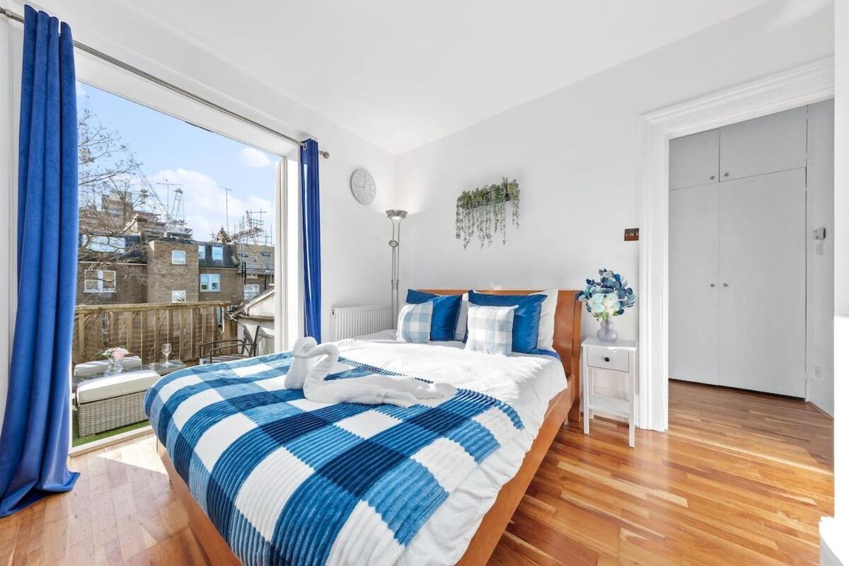 Balcony Blue Theme 1 Bedroom Central London Luxury Flat Near Hyde Park! Accommodates Up To 6! Double Sofa Bed And Next To Station! Exteriér fotografie