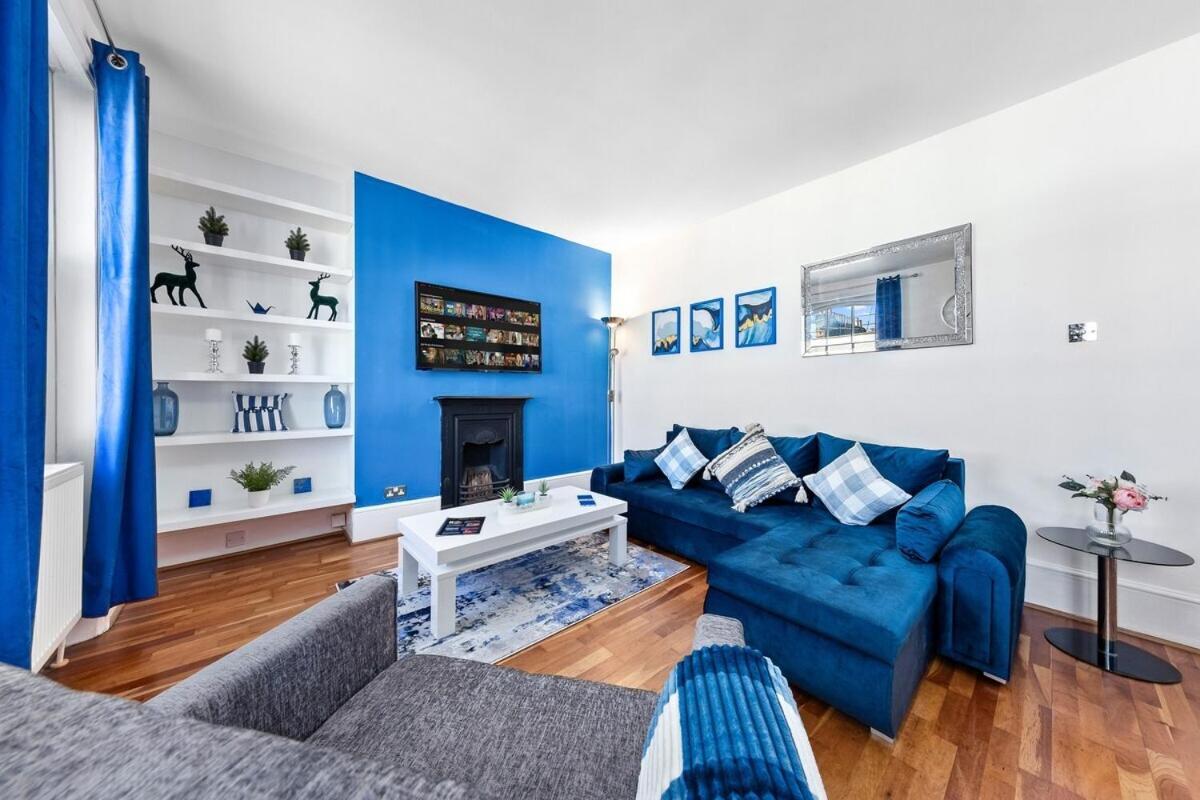 Balcony Blue Theme 1 Bedroom Central London Luxury Flat Near Hyde Park! Accommodates Up To 6! Double Sofa Bed And Next To Station! Exteriér fotografie