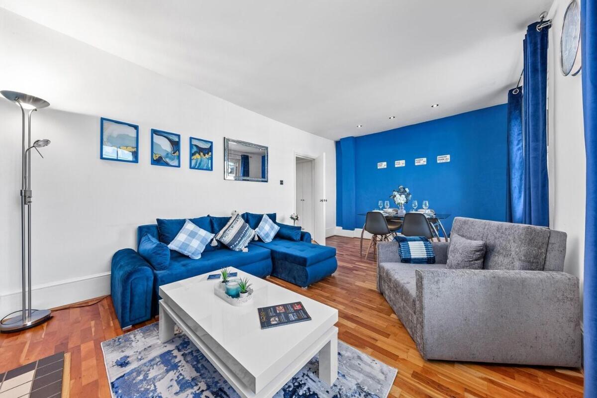 Balcony Blue Theme 1 Bedroom Central London Luxury Flat Near Hyde Park! Accommodates Up To 6! Double Sofa Bed And Next To Station! Exteriér fotografie