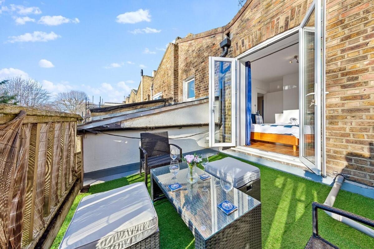 Balcony Blue Theme 1 Bedroom Central London Luxury Flat Near Hyde Park! Accommodates Up To 6! Double Sofa Bed And Next To Station! Exteriér fotografie